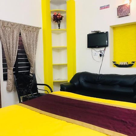Hotel Mystique Inn Ooty Bagian luar foto