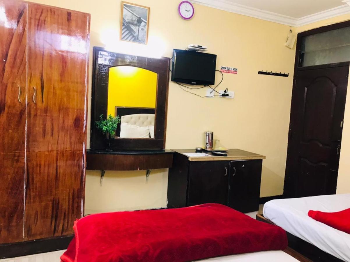 Hotel Mystique Inn Ooty Bagian luar foto
