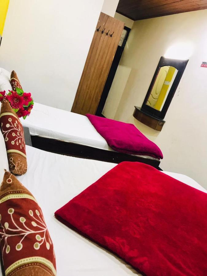 Hotel Mystique Inn Ooty Bagian luar foto