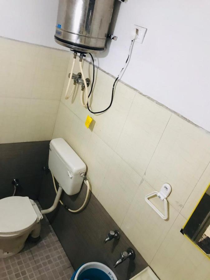 Hotel Mystique Inn Ooty Bagian luar foto