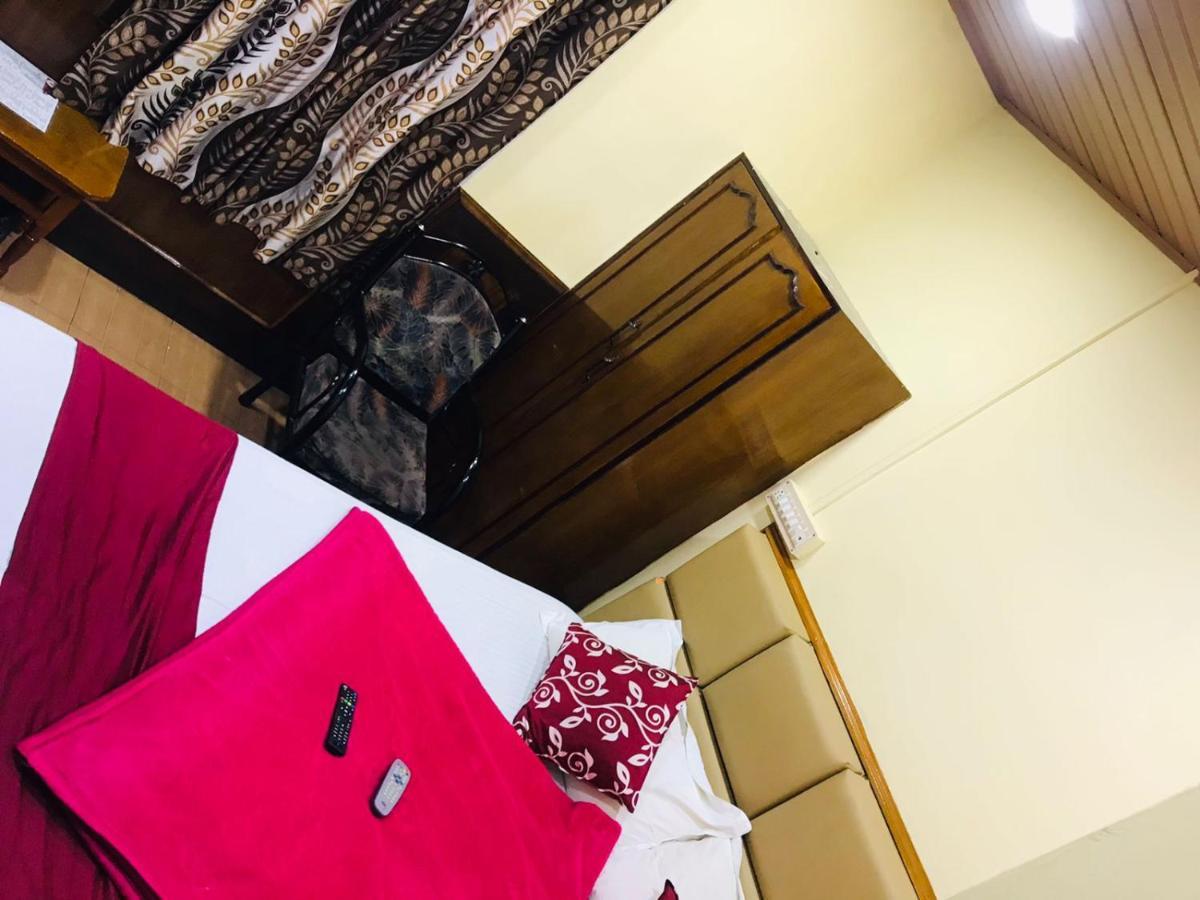 Hotel Mystique Inn Ooty Bagian luar foto