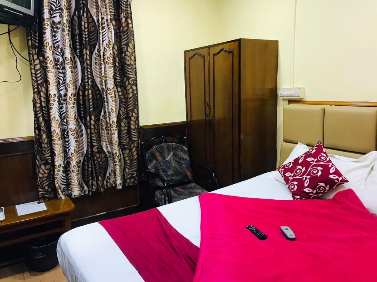 Hotel Mystique Inn Ooty Bagian luar foto