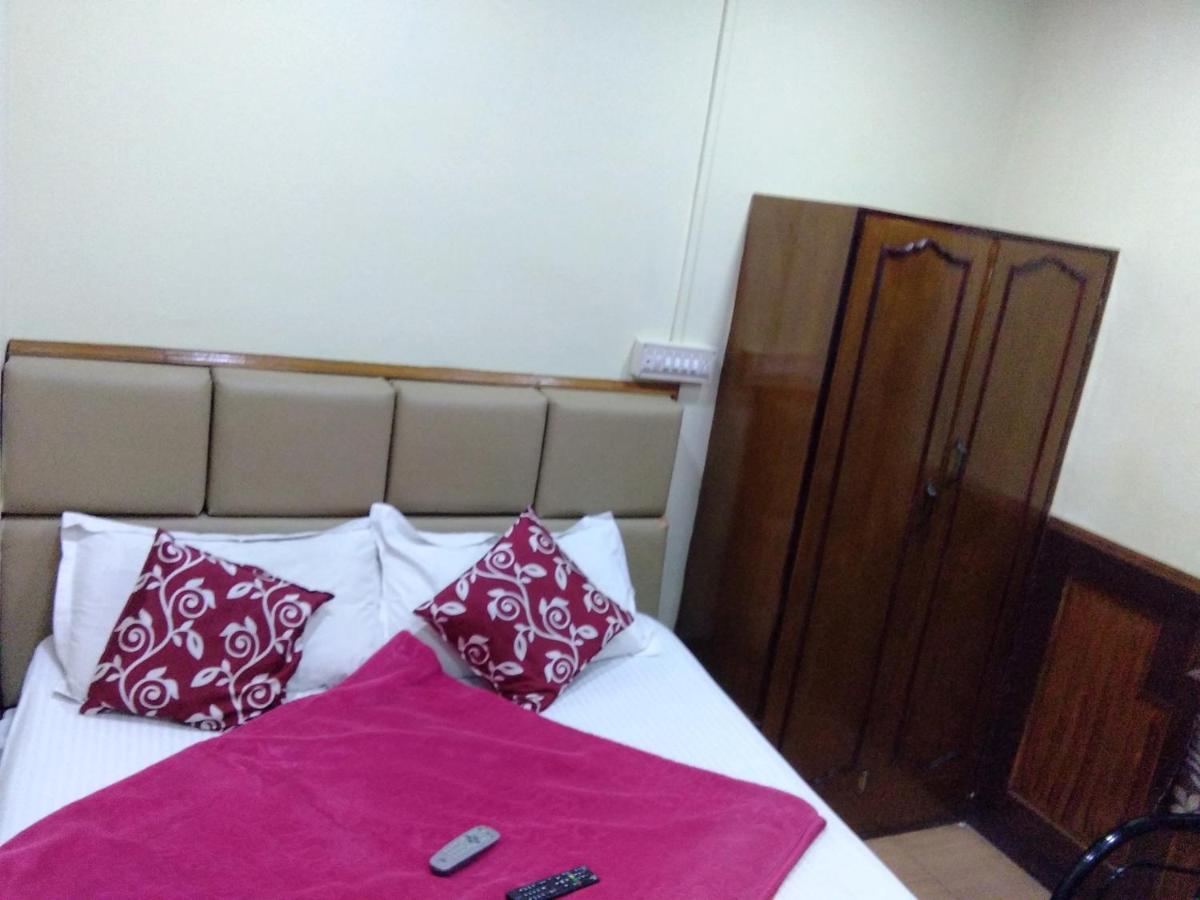 Hotel Mystique Inn Ooty Bagian luar foto