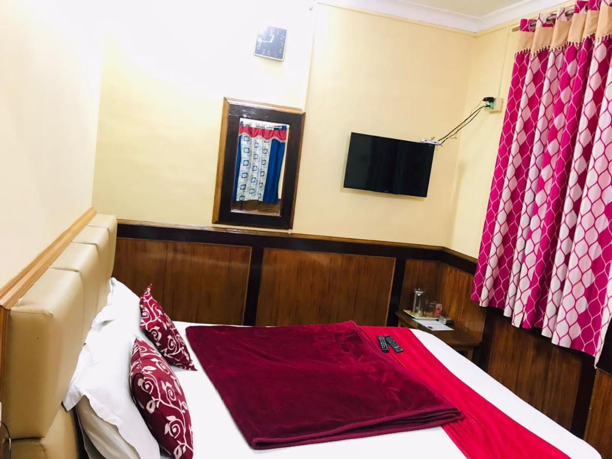 Hotel Mystique Inn Ooty Bagian luar foto