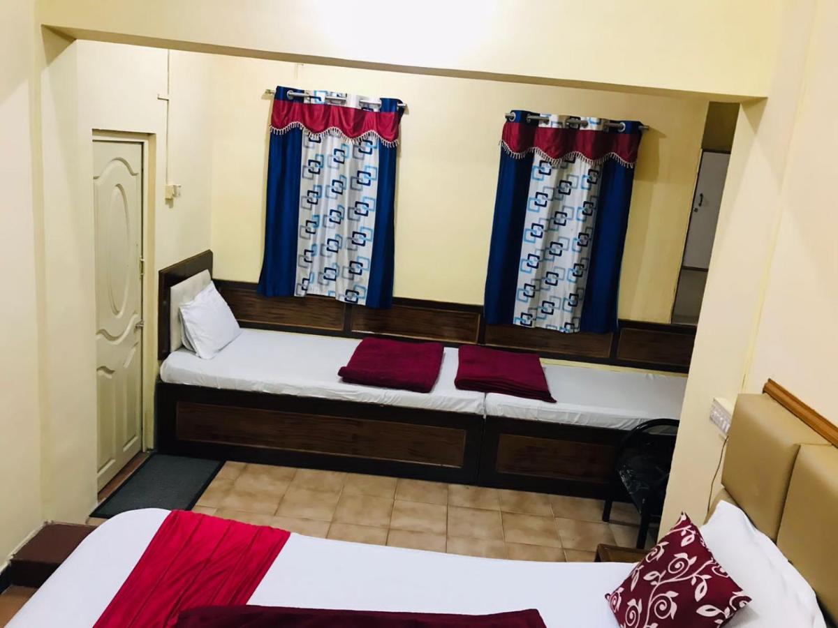 Hotel Mystique Inn Ooty Bagian luar foto