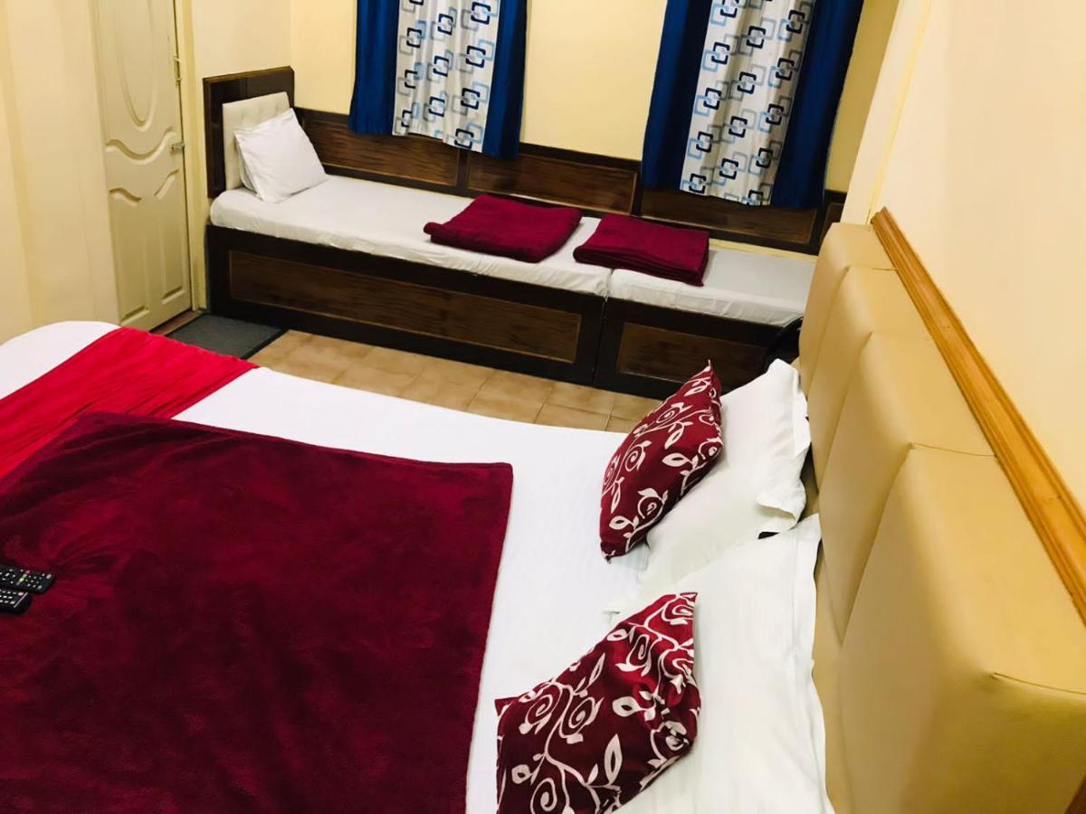 Hotel Mystique Inn Ooty Bagian luar foto