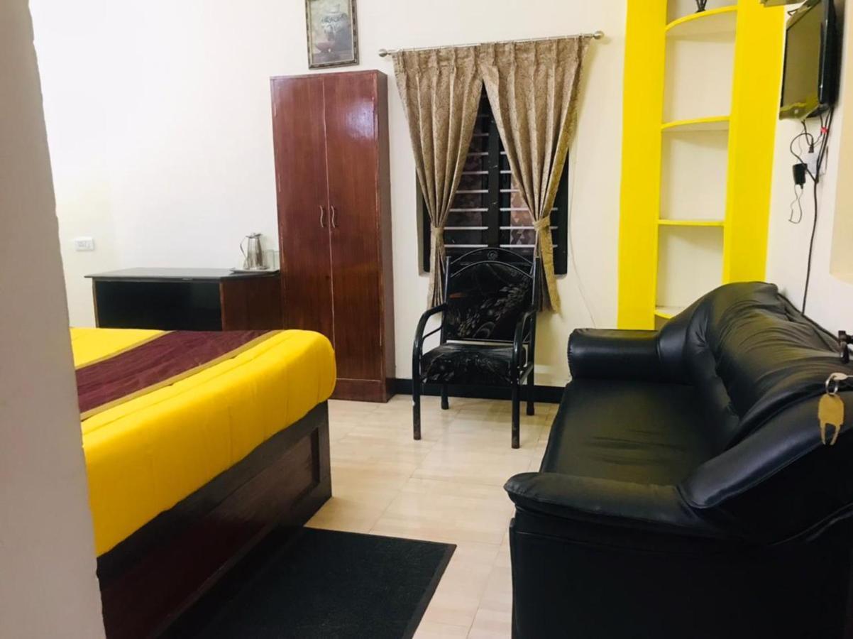 Hotel Mystique Inn Ooty Bagian luar foto