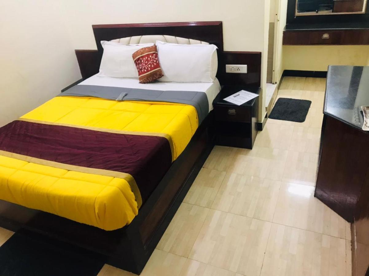 Hotel Mystique Inn Ooty Bagian luar foto